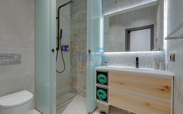 Property slide 33