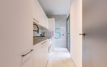Property slide 22