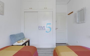 Property slide 16
