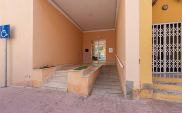 Property slide 15