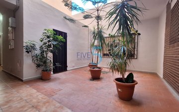 Property slide 21
