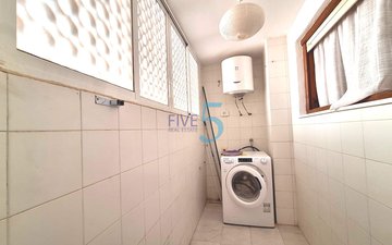 Property slide 16