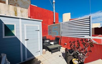 Property slide 20
