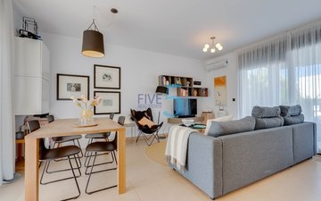Property slide 10