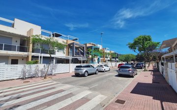 Property slide 36