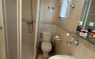 Property slide 16