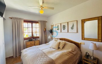 Property slide 23