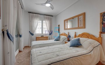 Property slide 20