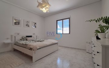 Property slide 14