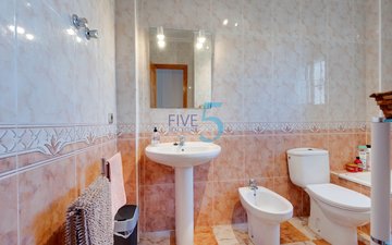 Property slide 24
