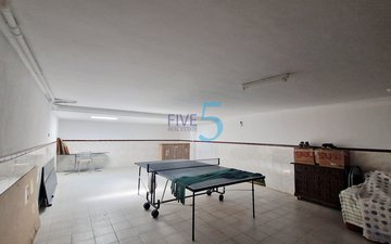 Property slide 29