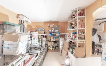 Property slide 39