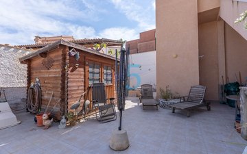 Property slide 25