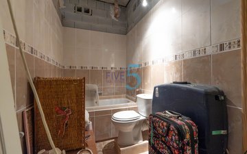 Property slide 28