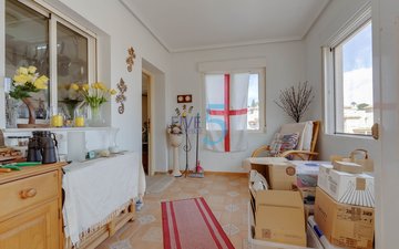 Property slide 18