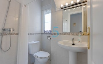 Property slide 19