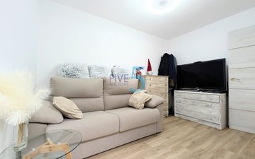 Property slide 18