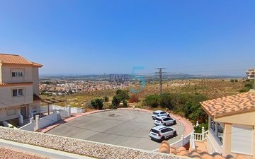 Property slide 21