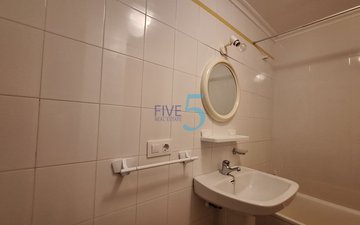 Property slide 26