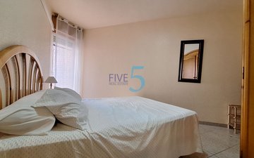 Property slide 17