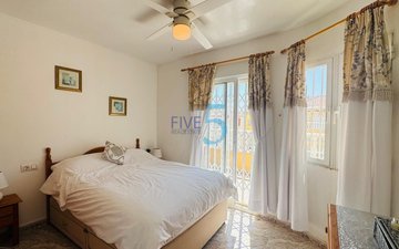 Property slide 18