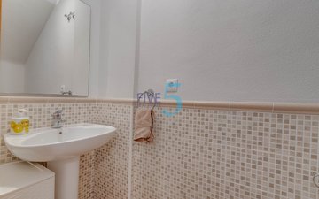Property slide 25