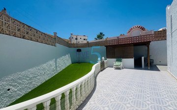 Property slide 17