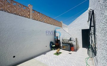 Property slide 19