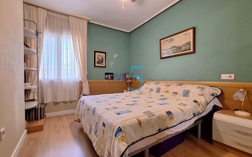Property slide 25