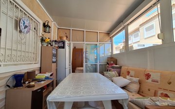 Property slide 16
