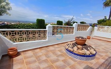 Property slide 25