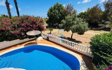 Property slide 30