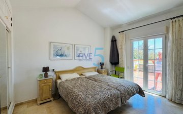 Property slide 16