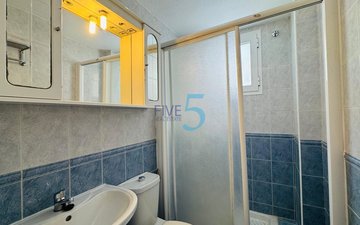 Property slide 10