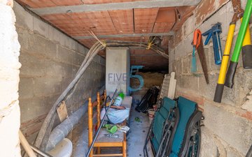 Property slide 24