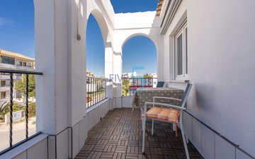 Property slide 20