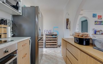 Property slide 11
