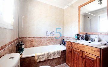 Property slide 29
