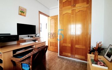 Property slide 14