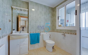 Property slide 14