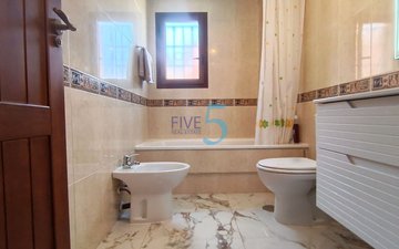 Property slide 22