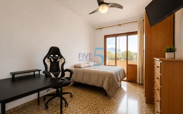 Property slide 10