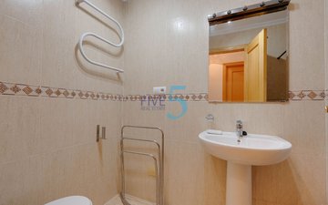 Property slide 21
