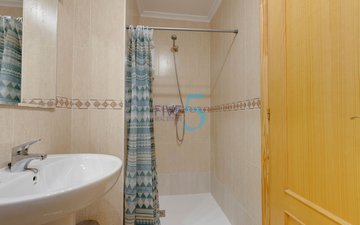 Property slide 22