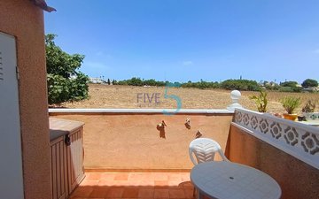 Property slide 10