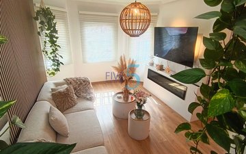 Property slide 28
