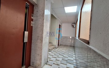Property slide 35