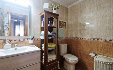 Property slide 19