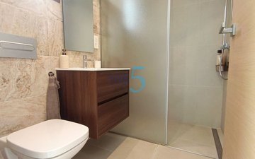 Property slide 31