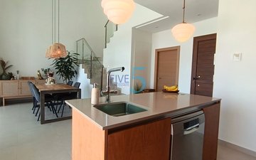 Property slide 20